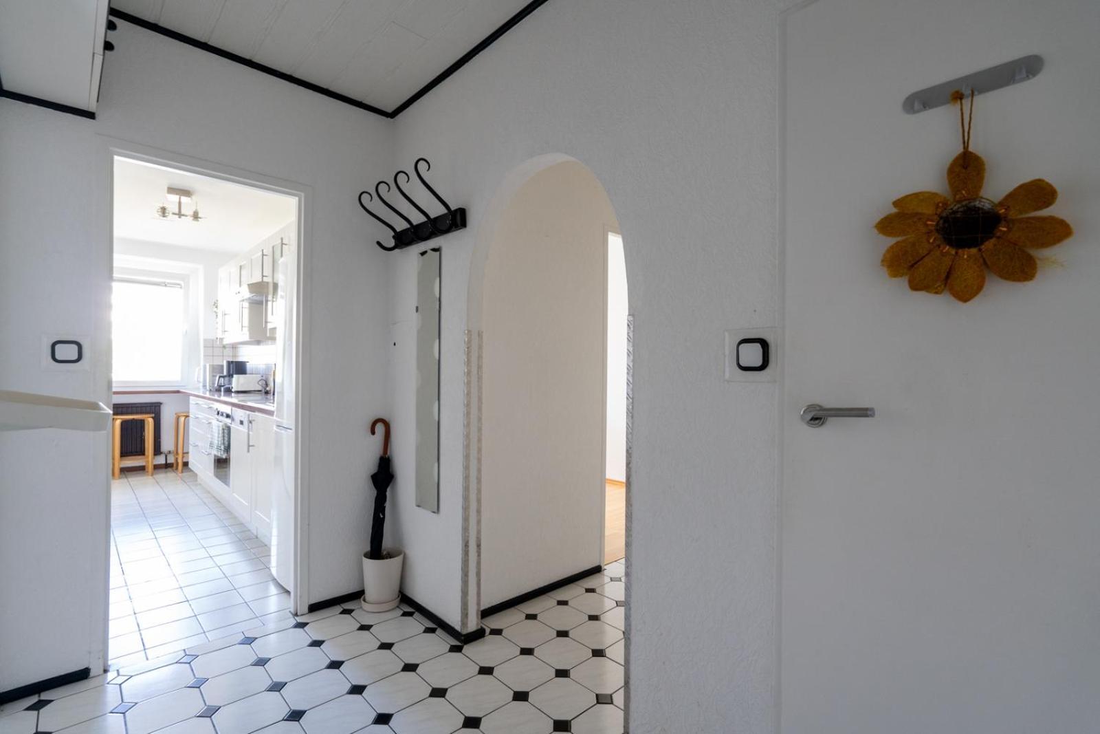 Two Bedrooms - 85 Squaremeters - 4 Min To U6 Dresdner Str Bécs Kültér fotó