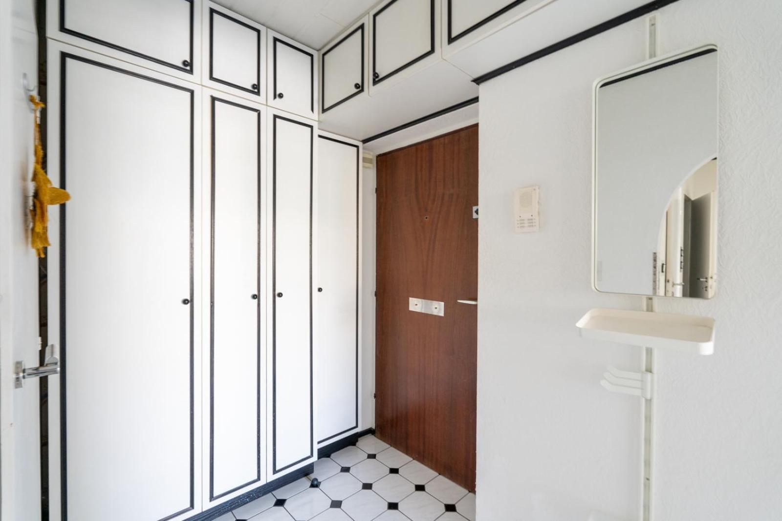 Two Bedrooms - 85 Squaremeters - 4 Min To U6 Dresdner Str Bécs Kültér fotó